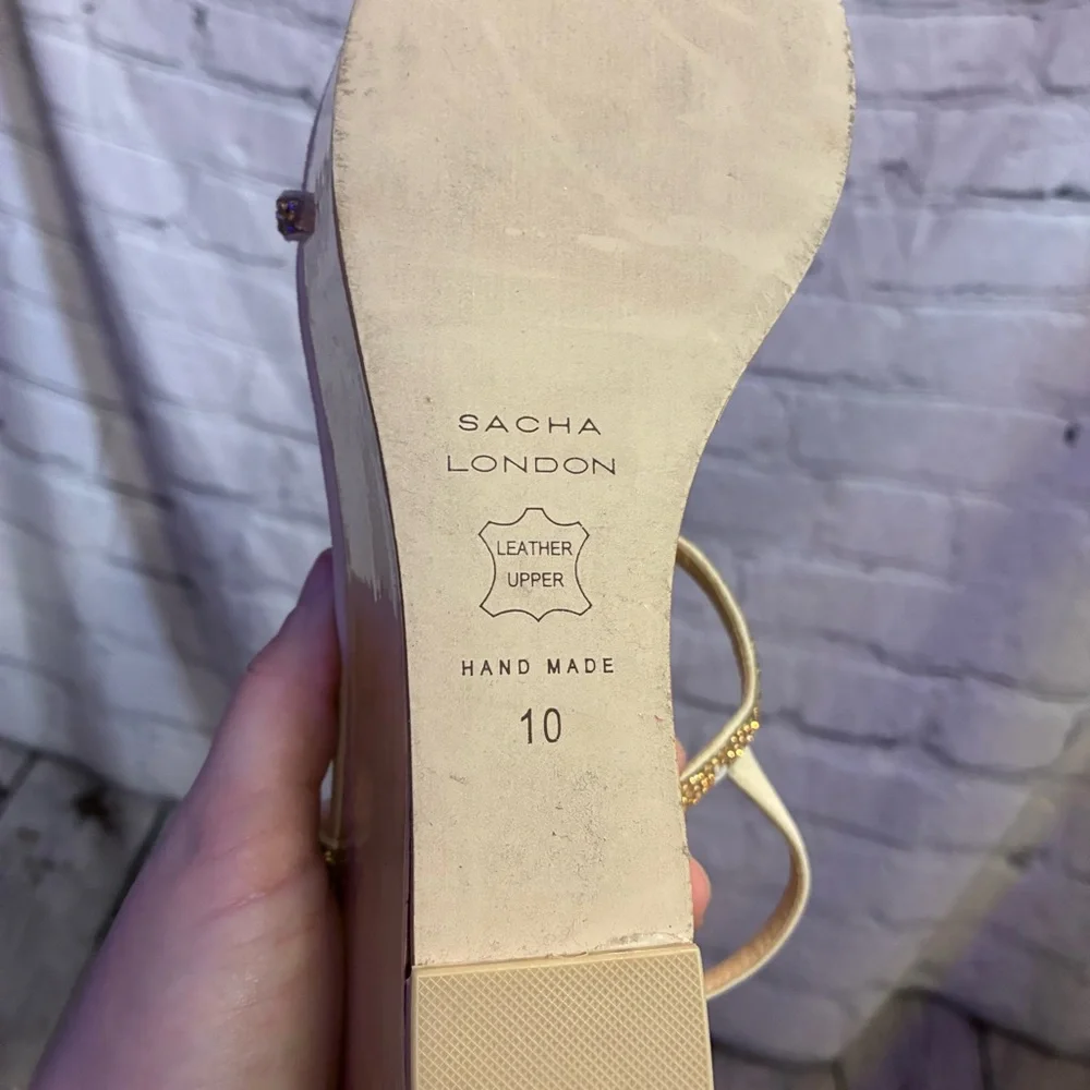 Sacha London Beige Suede Rhinestone Strap Yellow Cream Platform Wedge Sandals 10
